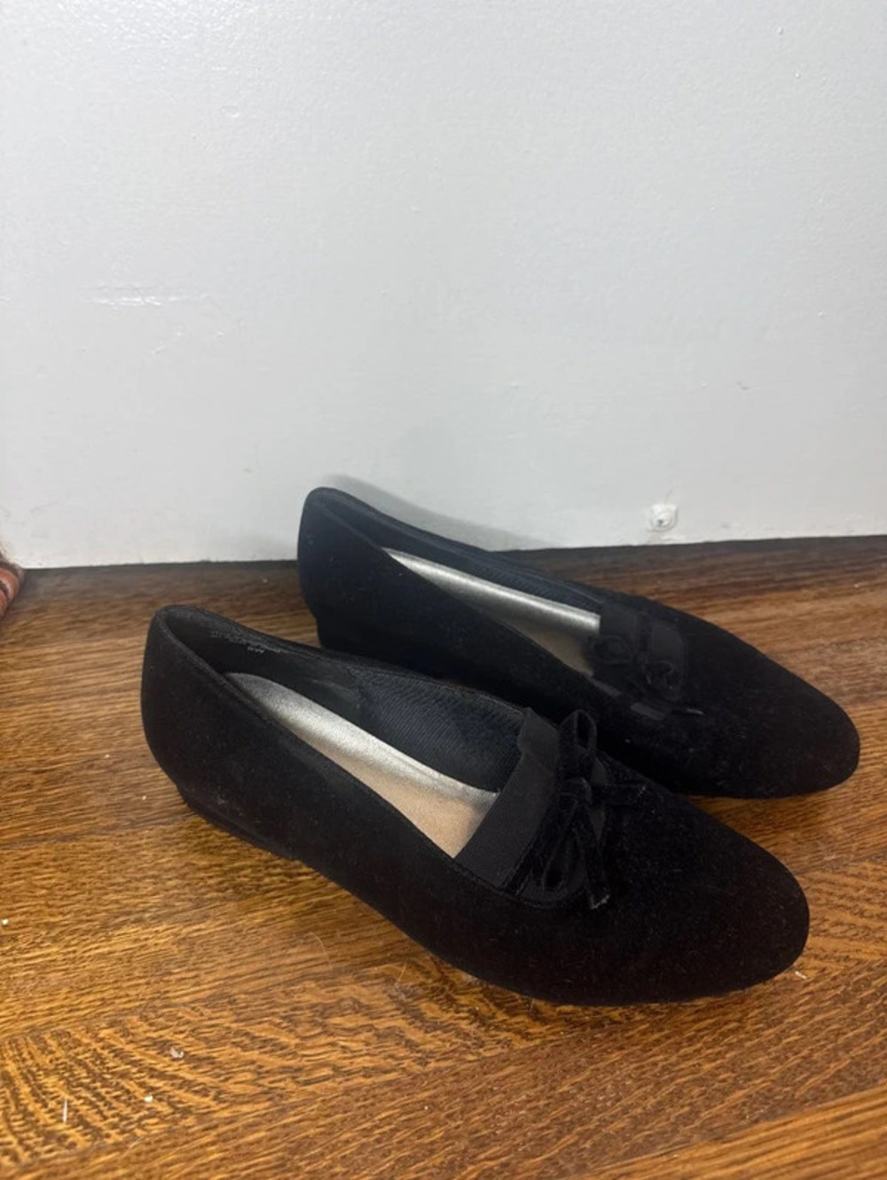 Annie Black Velvet Flats